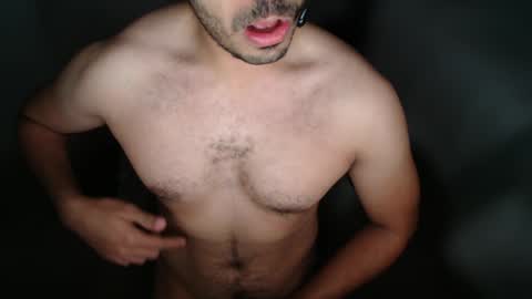 Snapshot of hardandhornyandbrown chatting on 12/15/24, 09:45 H online show from 12/15/24, 09:45