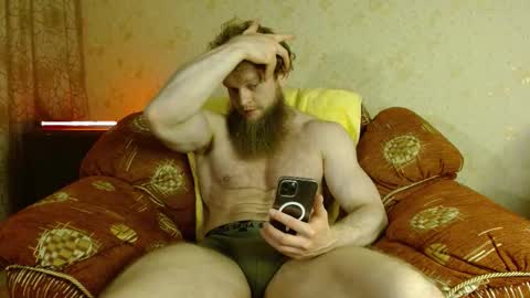 Snapshot of hardandripped chatting on 11/11/25, 03:06 Valentino Hard online show from 11/11/25, 03:06