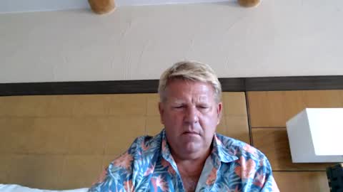 Snapshot of hardblondcouplehawaii chatting on 07/09/26, 01:09 Steele and Cassie online show from 07/09/26, 01:09