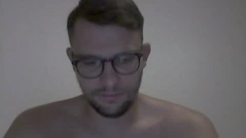 Snapshot of hardboylovemilfmoom chatting on 07/30/26, 01:04 hardboylovemilfmoom online show from 07/30/26, 01:04