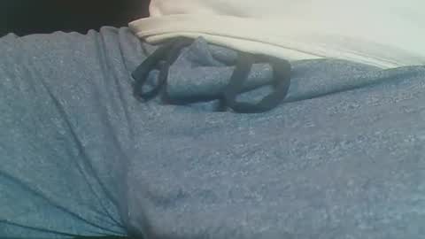 Snapshot of hardcanuck59 chatting on 12/17/24, 01:50 Horny and Hard all the time online show from 12/17/24, 01:50