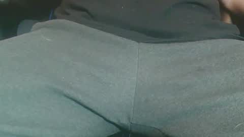 Snapshot of hardcanuck59 chatting on 01/26/25, 02:14 Horny and Hard all the time online show from 01/26/25, 02:14