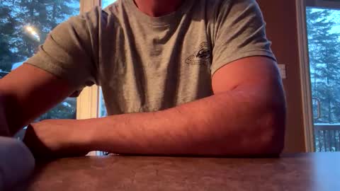 Snapshot of hardcoreboy84 chatting on 12/19/25, 12:45 hardcoreboy84 online show from 12/19/25, 12:45