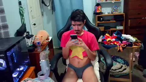 Snapshot of harddmikee chatting on 02/09/26, 10:52 harddmikee online show from 02/09/26, 10:52