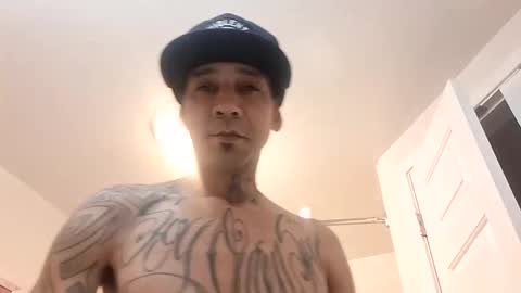 Snapshot of hardfux4fun chatting on 12/16/25, 08:19 hardfux4fun online show from 12/16/25, 08:19