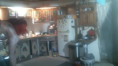 Snapshot of hardinhand44 chatting on 09/19/25, 09:48 john nobles online show from 09/19/25, 09:48