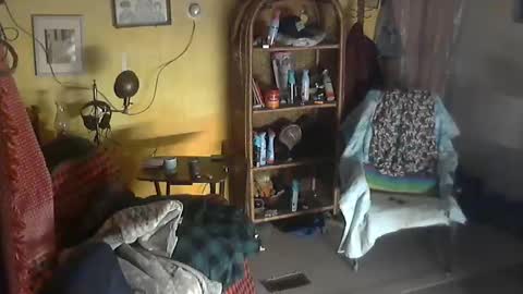 Snapshot of hardinhand44 chatting on 11/12/25, 11:47 john nobles online show from 11/12/25, 11:47