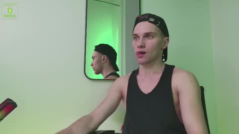 Snapshot of hardinross chatting on 02/19/25, 04:33 HARDin online show from 02/19/25, 04:33