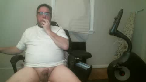 Snapshot of hardmik chatting on 02/06/26, 07:34 Mik online show from 02/06/26, 07:34