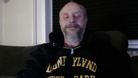 MrLazy online show from 12/18/25, 10:16