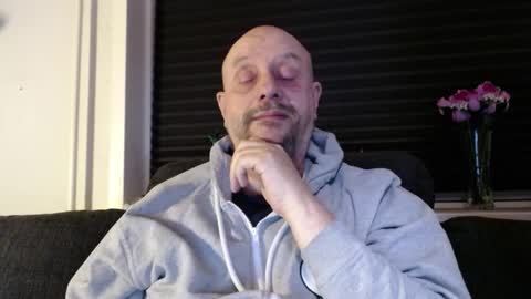 MrLazy online show from 01/10/26, 01:51