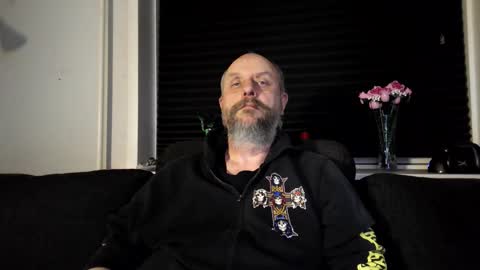 MrLazy online show from 02/24/26, 07:01