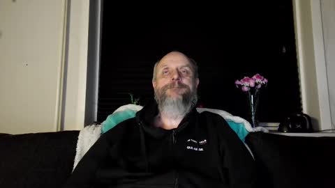 MrLazy online show from 03/27/26, 06:40