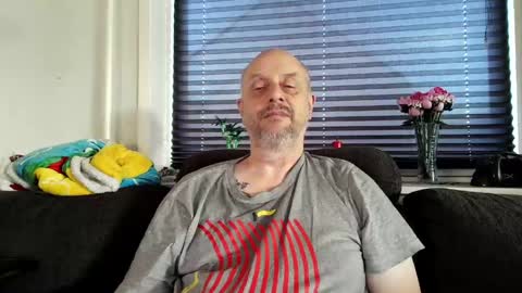 MrLazy online show from 05/27/26, 05:32