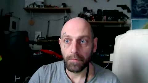 hardnhorny198 online show from 03/17/26, 07:44