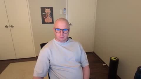 Snapshot of hardon911 chatting on 10/22/25, 09:03 Stand Lee online show from 10/22/25, 09:03