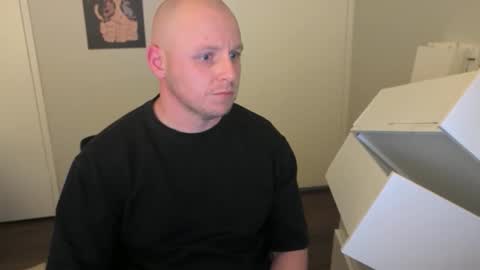 Stand Lee online show from 03/25/26, 07:36