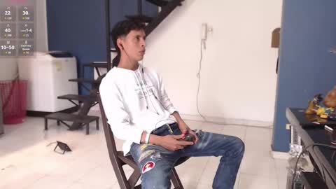 Snapshot of hardsexlove08 chatting on 11/13/25, 09:36 Andres Dean online show from 11/13/25, 09:36