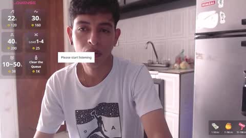 Snapshot of hardsexlove08 chatting on 11/18/25, 07:07 Andres Dean online show from 11/18/25, 07:07