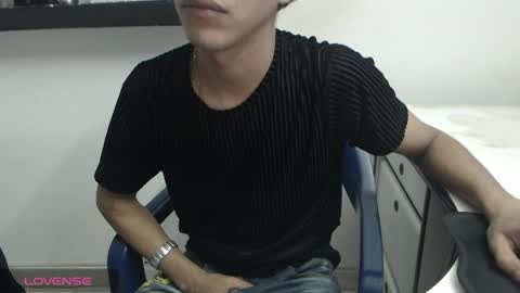 Snapshot of hardsexlove08 chatting on 05/19/26, 01:56 Andres Dean online show from 05/19/26, 01:56