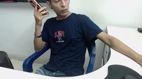 Snapshot of hardsexlove08 chatting on 06/02/26, 12:56 Andres Dean online show from 06/02/26, 12:56