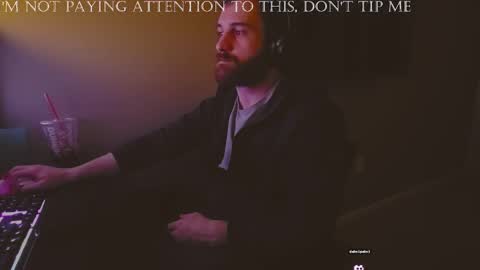 Snapshot of hardswtch chatting on 12/03/24, 10:51 Tom online show from 12/03/24, 10:51