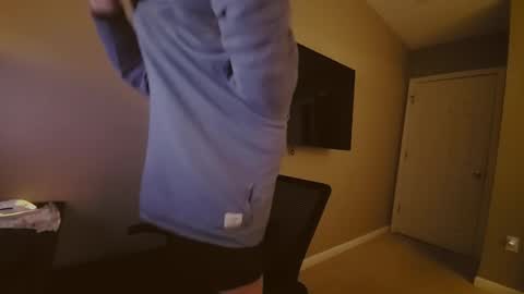 Snapshot of hardswtch chatting on 12/21/24, 11:24 Tom online show from 12/21/24, 11:24