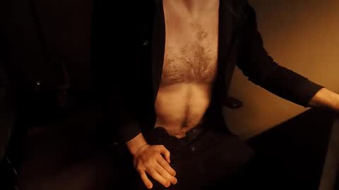 Snapshot of hardswtch chatting on 09/13/25, 09:31 Tom online show from 09/13/25, 09:31