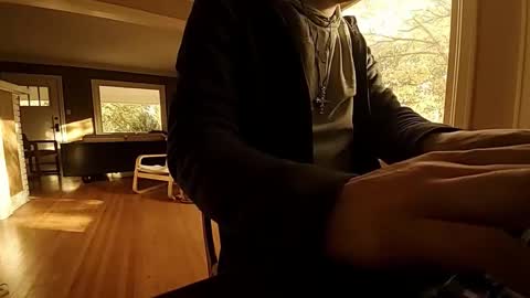 Snapshot of hardswtch chatting on 10/19/25, 11:05 Tom online show from 10/19/25, 11:05