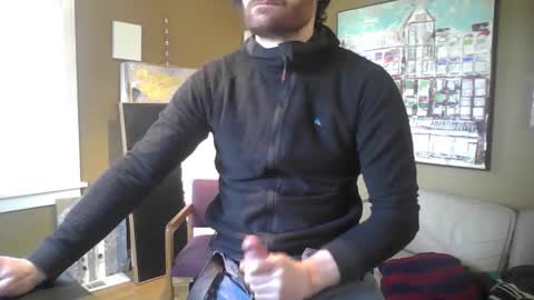 Tom online show from 03/06/26, 07:21