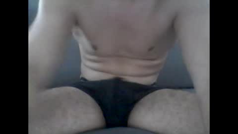 Snapshot of hardwanker75 chatting on 11/26/25, 05:47 hardwanker75 online show from 11/26/25, 05:47