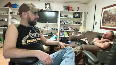 Snapshot of hardworkertn chatting on 01/16/25, 01:37 hardworkertn online show from 01/16/25, 01:37