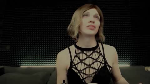 Miss Hardy online show from 03/01/26, 04:36