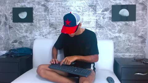 Snapshot of harin_prize chatting on 01/10/26, 01:35 harin prize online show from 01/10/26, 01:35