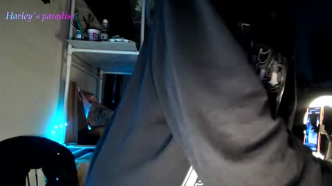 900 am to 300 pm - GTM 5 Weekdays online show from 11/18/25, 07:24