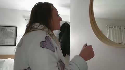 Snapshot of harmony_rose_xoxo chatting on 11/30/25, 09:08 Harmony online show from 11/30/25, 09:08