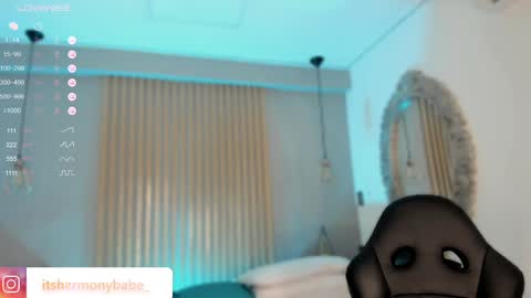 Snapshot of harmonybabe_ chatting on 02/11/25, 12:38 Harmony online show from 02/11/25, 12:38