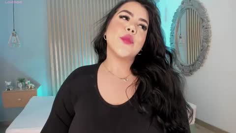 Snapshot of harmonybabe_ chatting on 03/01/25, 08:21 Harmony online show from 03/01/25, 08:21