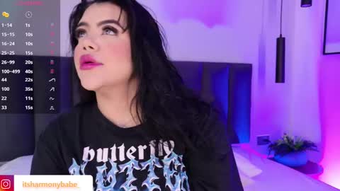 Snapshot of harmonybabe_ chatting on 09/11/25, 11:32 Harmony online show from 09/11/25, 11:32