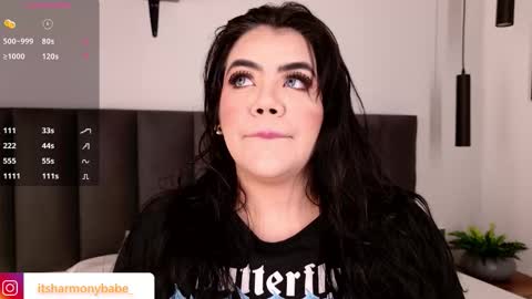 Snapshot of harmonybabe_ chatting on 01/06/26, 07:39 Harmony online show from 01/06/26, 07:39