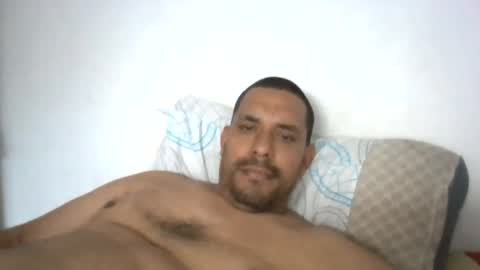 Snapshot of harpechediaz chatting on 07/18/26, 10:24 ricardo online show from 07/18/26, 10:24