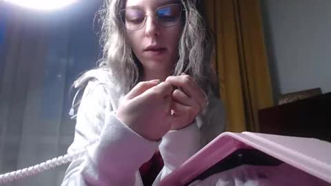 Snapshot of harperxxs chatting on 01/29/25, 03:26 HarperXxs online show from 01/29/25, 03:26