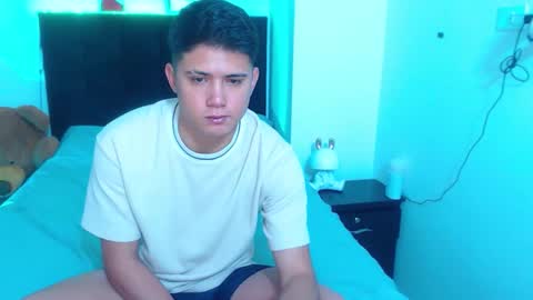 DANNY online show from 11/22/25, 02:43