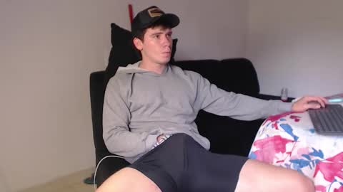 Sebastian online show from 10/31/25, 01:56