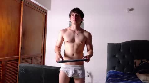 Sebastian online show from 05/10/26, 11:21
