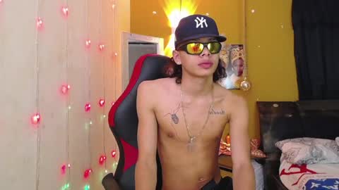 Snapshot of harry_jhonsonn chatting on 01/31/25, 03:20 Harry online show from 01/31/25, 03:20