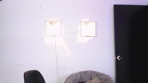 Snapshot of harry_jhonsonn chatting on 02/22/25, 03:56 Harry online show from 02/22/25, 03:56