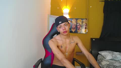 Snapshot of harry_jhonsonn chatting on 03/10/25, 08:48 Harry online show from 03/10/25, 08:48