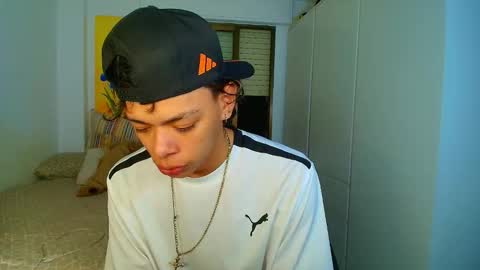 Snapshot of harry_jhonsonn chatting on 09/15/25, 02:39 Harry online show from 09/15/25, 02:39