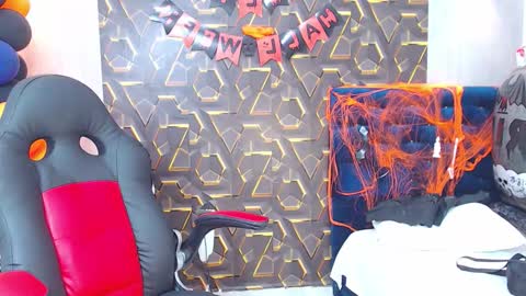 Snapshot of harry_jhonsonn chatting on 10/29/25, 08:54 Harry online show from 10/29/25, 08:54